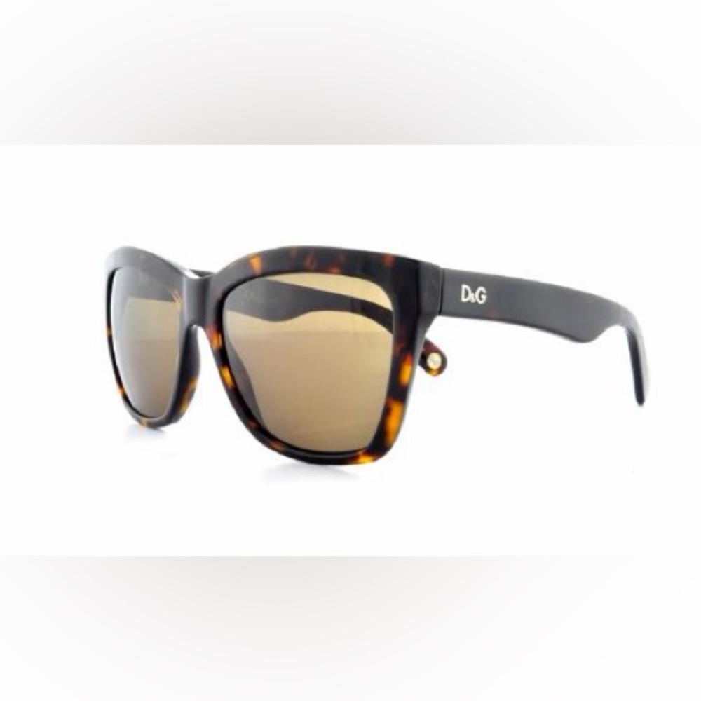 D&G Dolce & Gabbana Women’s Tortoiseshell Oversized Sunglasses DD3080 502/73